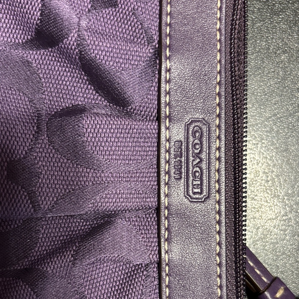 Coach Classic Design Iconic C Pattern Elegant Pur… - image 6